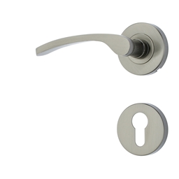 M7F50 - Euro Profile Aristata  Rose